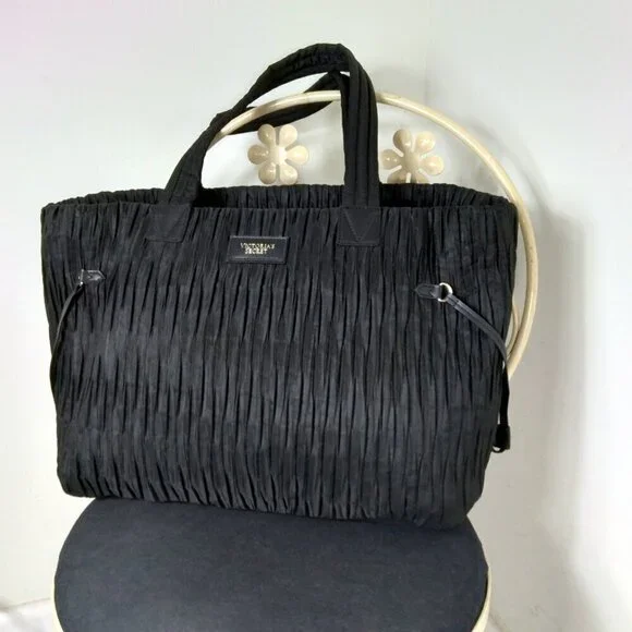 Victoria's Secret Elegant Black Satin Pleated Zip & Cinched Overnight Tote NWOT - Picture 13 of 15
